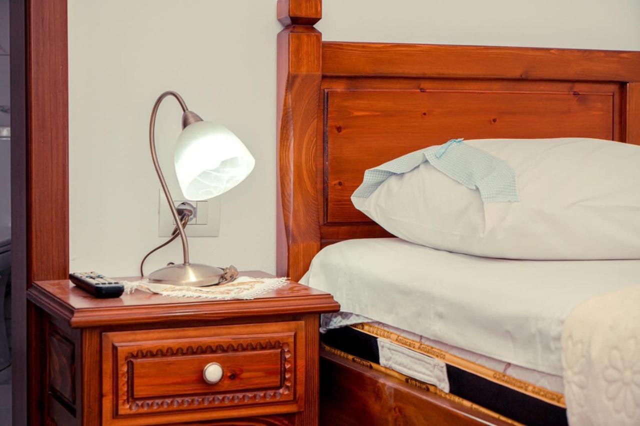 Cico Hostel &Private Room Gjirokastër Екстериор снимка