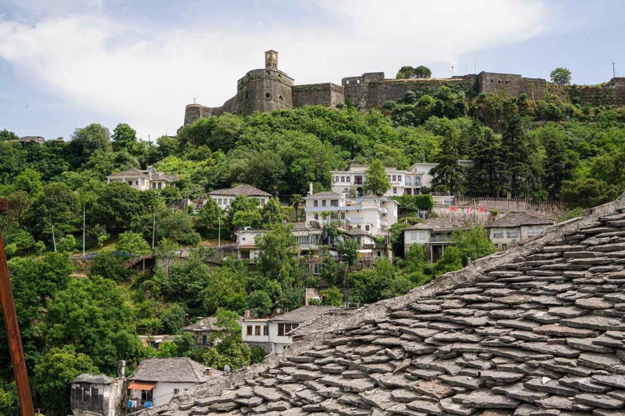 Cico Hostel &Private Room Gjirokastër Екстериор снимка